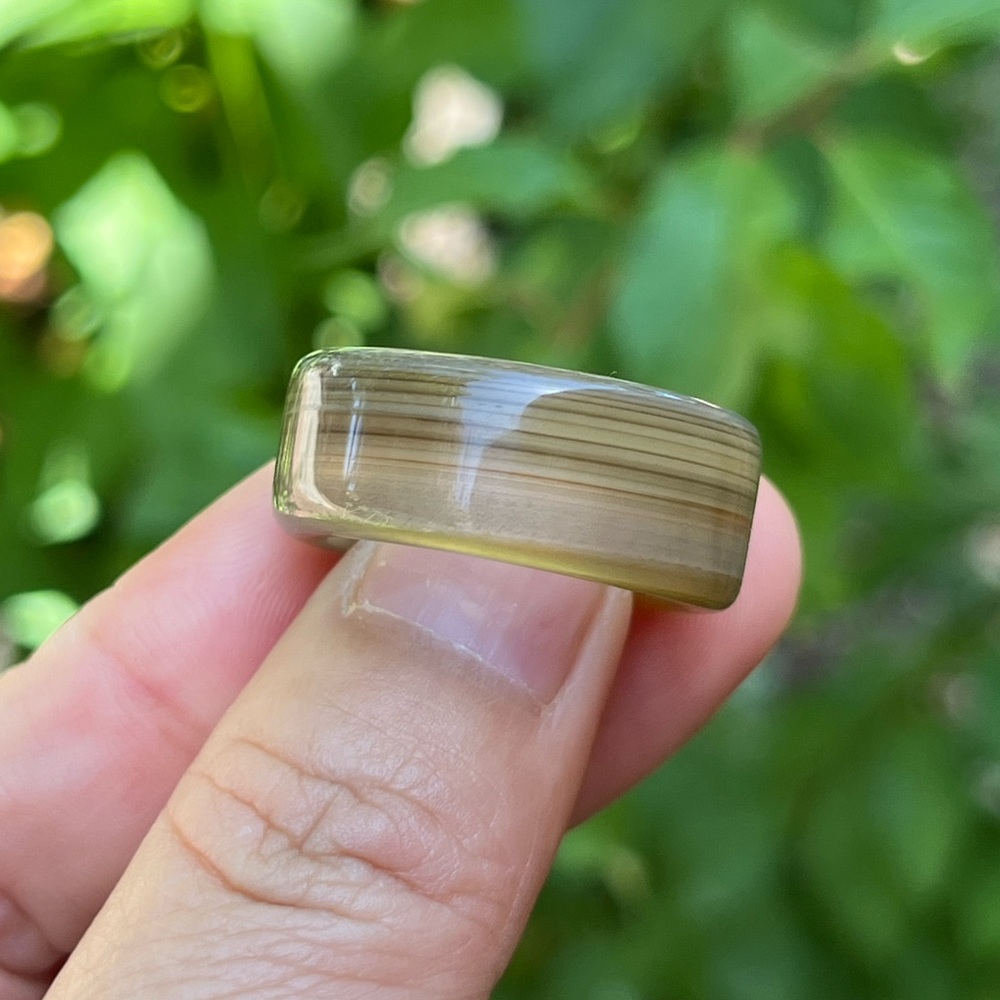 Size‎ 8.75 natural banded agate ring 1497
